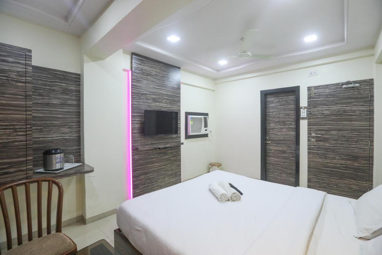 Hotel Mid Town Mumbai Bagian luar foto