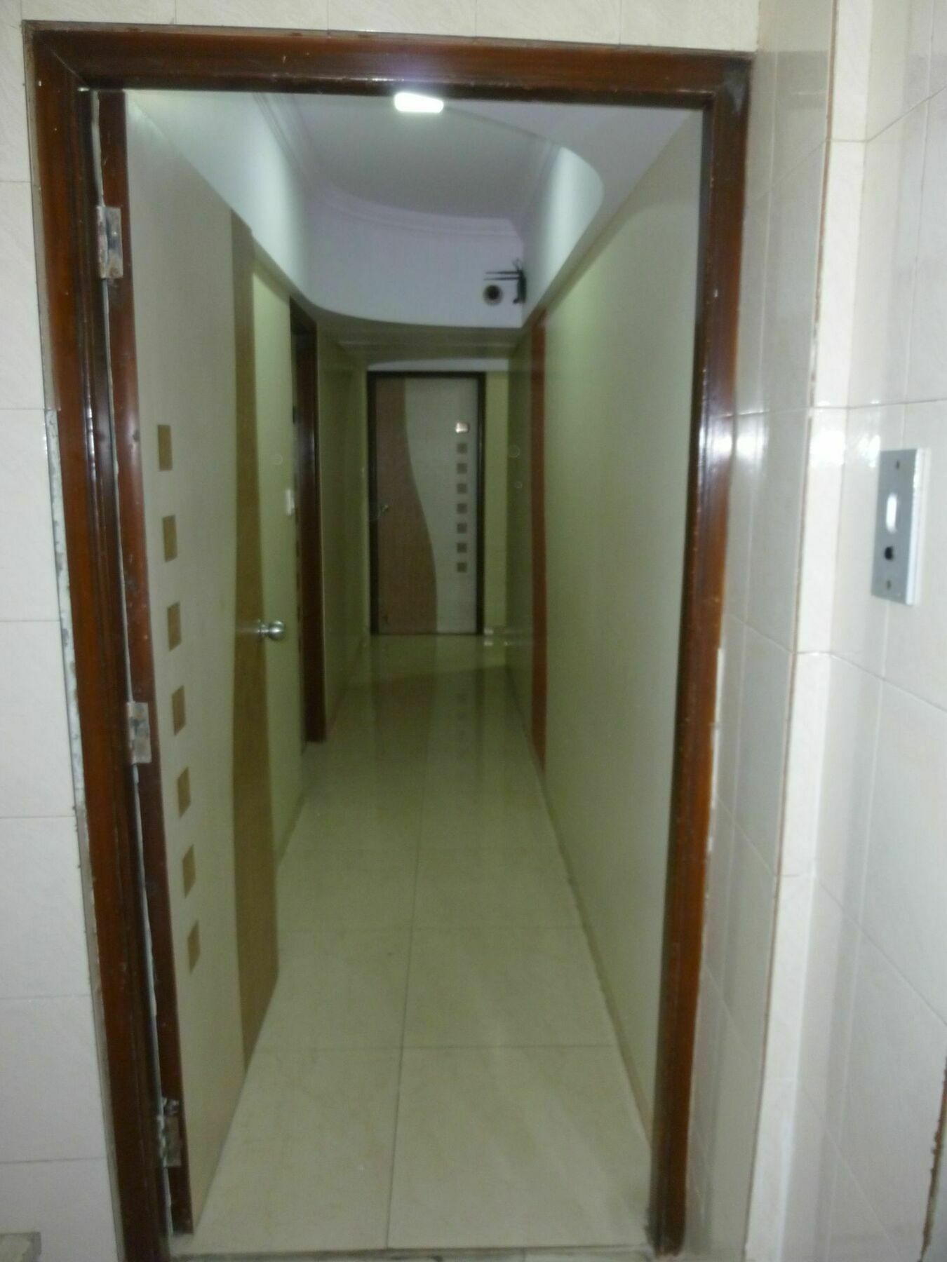 Hotel Mid Town Mumbai Bagian luar foto